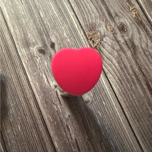 Revolution Heart Breaker‎ Concealer - Hazelnut - Picture 4 of 5